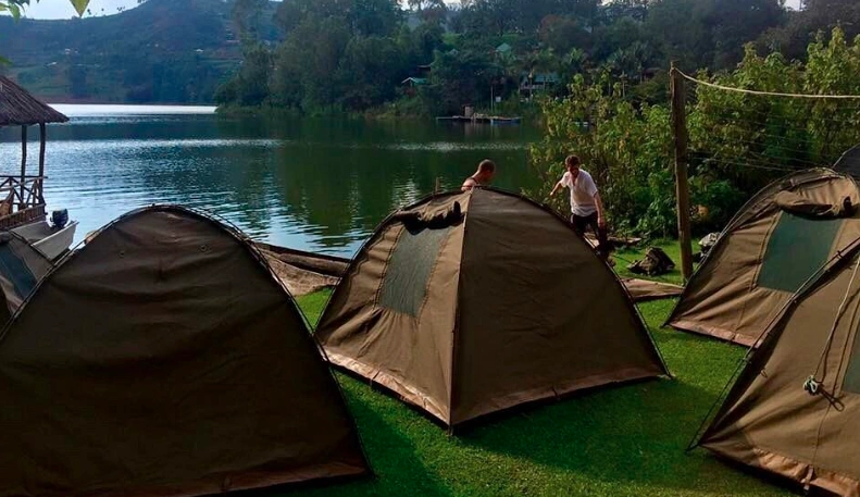Camping at Bunyonyi Overland Resort on the shores of the lake.