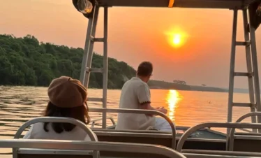 boat cruise